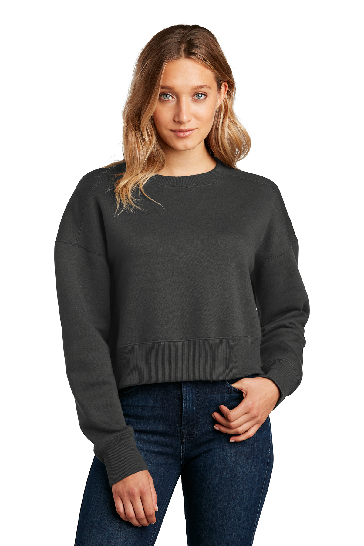 DistrictÂ® Womenâ€™s Perfect WeightÂ® Fleece Cropped Crew