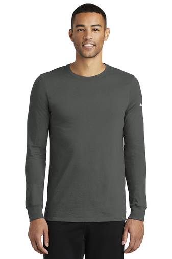 NKBQ5230 Nike Dri-FIT Cotton/Poly Long Sleeve Tee